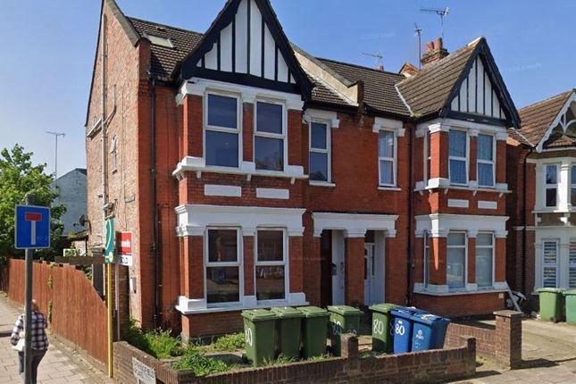 2-bed flat on Flat 2. 80, Welldon Crescent, Harrow, £295,000