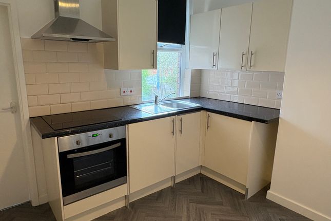 43, Burton Road, Manchester photo 2