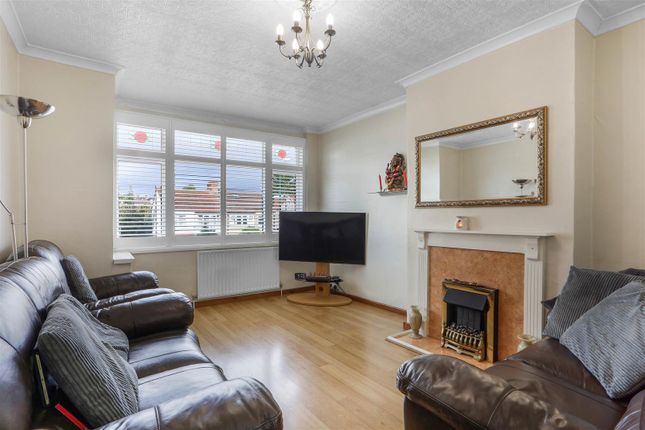 41, Cambridge Road, Carshalton photo 2