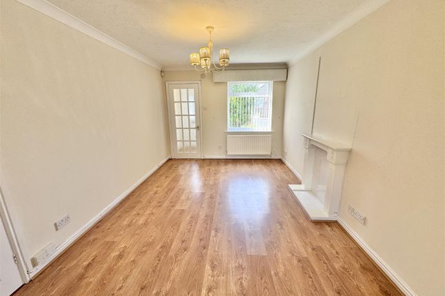 12, Smithfield Road, Darlington photo 3