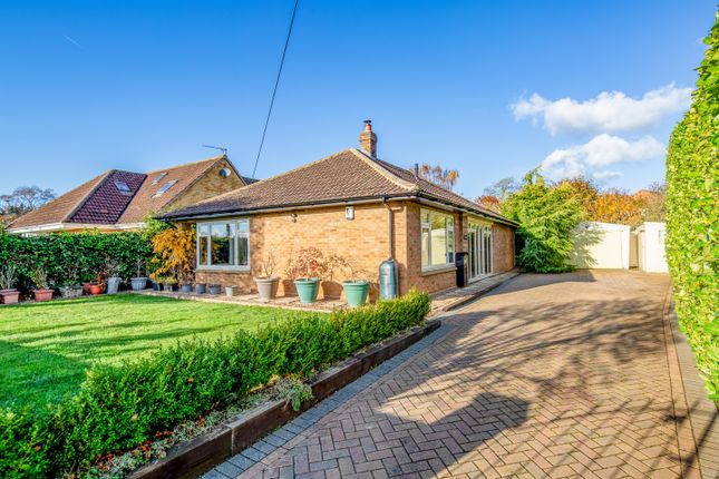 Thumbnail Bungalow for sale in Brashfield Road, Bicester