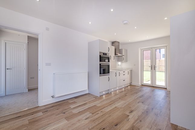 7 Roundhouse Road, Didcot photo 2