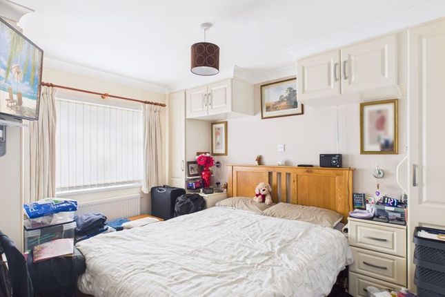 Park 3, 32, Eastern Green, Penzance photo 3
