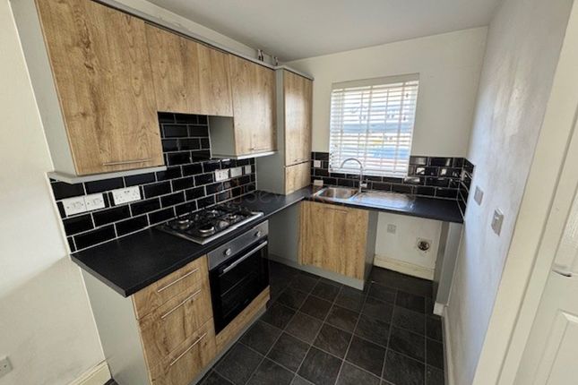 5 Simonside Road, Blaydon-on-Tyne photo 3