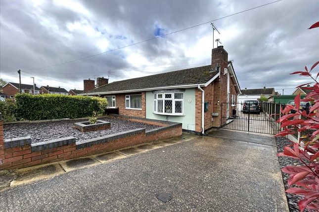 Thumbnail Bungalow for sale in Dewsbury Avenue, Scunthorpe