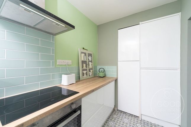 47, Wallingford Road, Handforth, Wilmslow photo 3