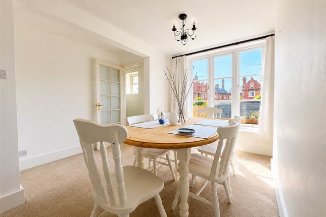 10, Eastgate Street, Hampshire photo 4