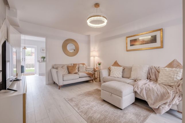 28 Hodington Way, Birmingham photo 2