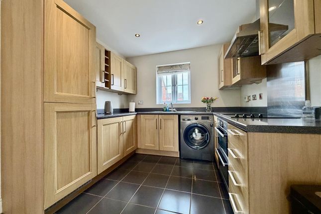 21, Amport Lane Kingsway, Gloucester photo 4