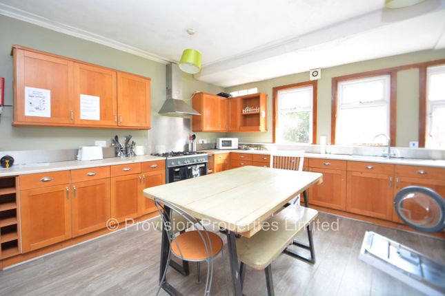 Terraced house to rent in Manor Drive, Hyde Park, Leeds