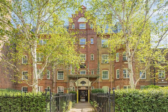 1-bed flat on Flat 5, Montfort House, 26, Victoria Park Square, London, £365,000