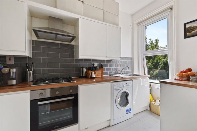 Thumbnail Flat to rent in Dunster Gardens, London