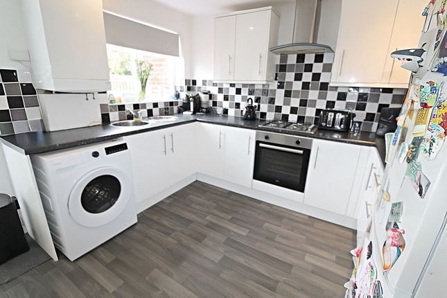 8 Addington Drive, Blyth photo 3