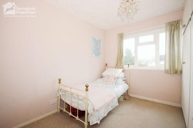Flat for sale in Quinton Park, Coventry, West Midlands