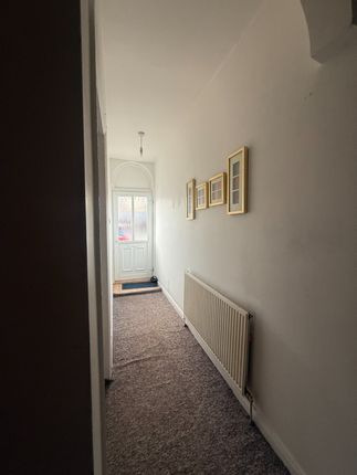 Wexham Road, Slough photo 4