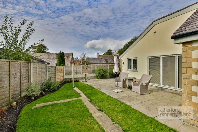 2 Brook Side Close, Clitheroe photo 4