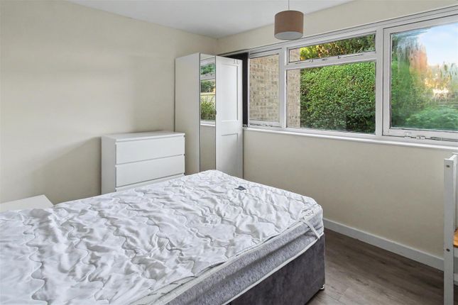 Flat 5, The nook, Beeston photo 2
