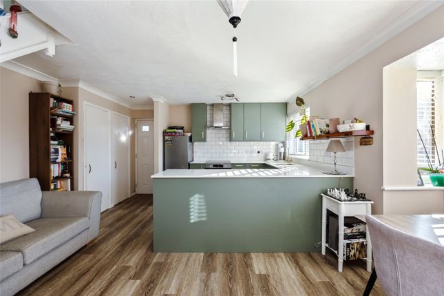 12, Biscay Close, West Sussex photo 4