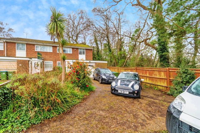 End terrace house for sale in Oakwood Drive, Southampton, Hampshire