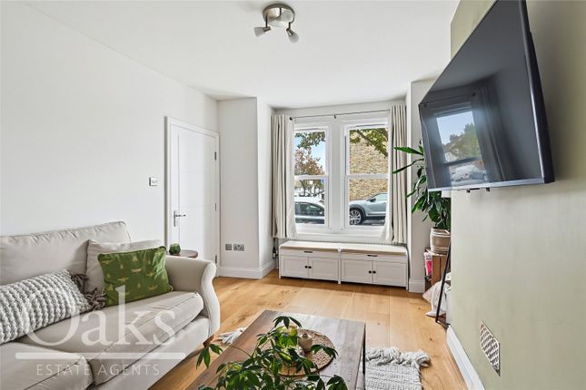 Jesmond Road, Surrey photo 3