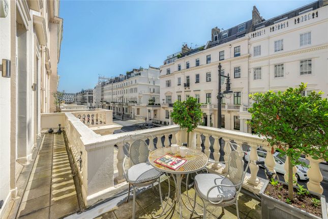 Flat 2, 51, Eaton Place, London photo 3