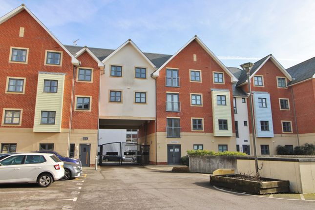 Flat for sale in St. James's Street, Portsmouth