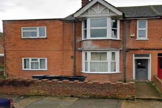Thumbnail Flat to rent in Oxford Road, Canterbury