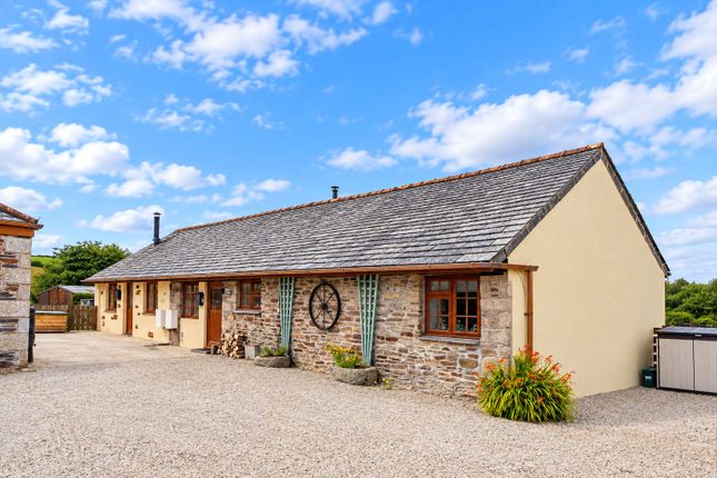 Trepenal Barn,, Blisland, Cornwall photo 2