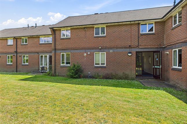18, Chichester Close, Hampton photo 3