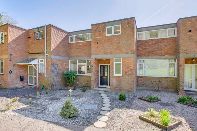 7 Eastern Drive, Bourne End photo 4