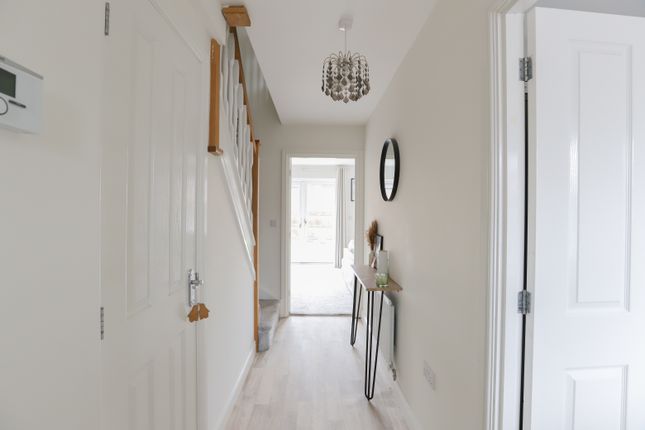 28, Aspen Drive, Preston photo 2
