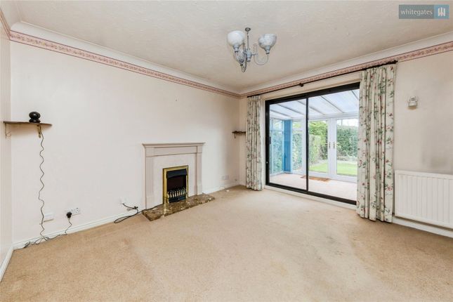 6, Pinewood Court, Crewe photo 3