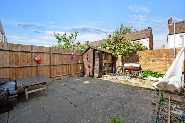 59, Cundy Road, London photo 3
