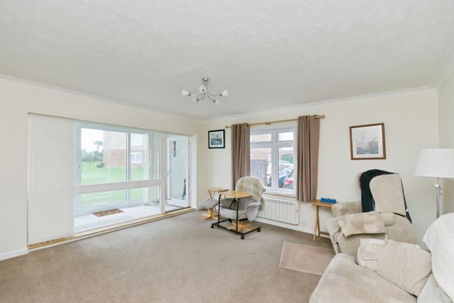 2 Grenada, West Parade, Bexhill-on-sea photo 4