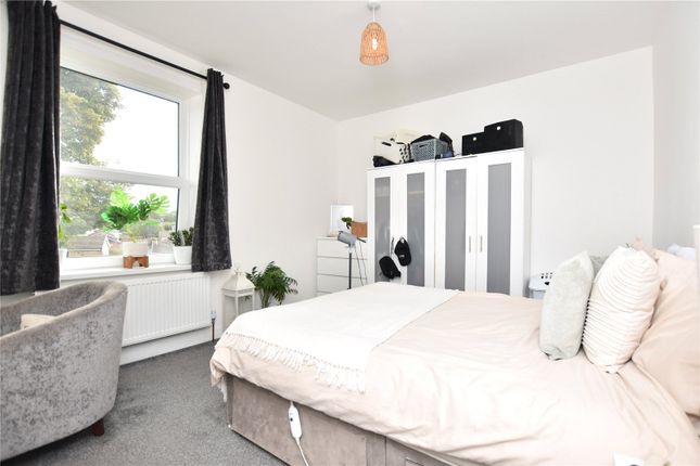629, Bradford Road, Bradford photo 4