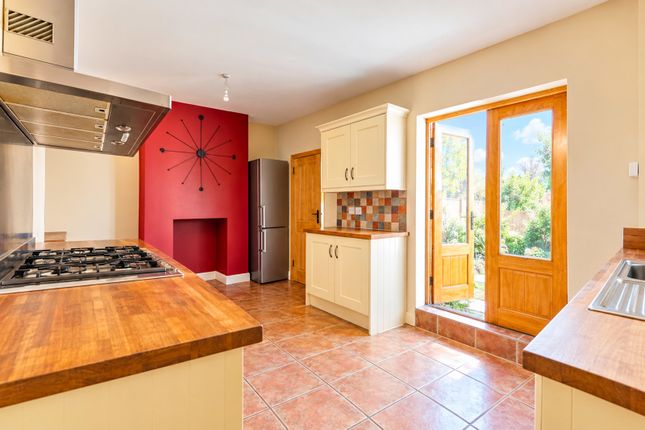 7, Pascoe Road, London photo 4