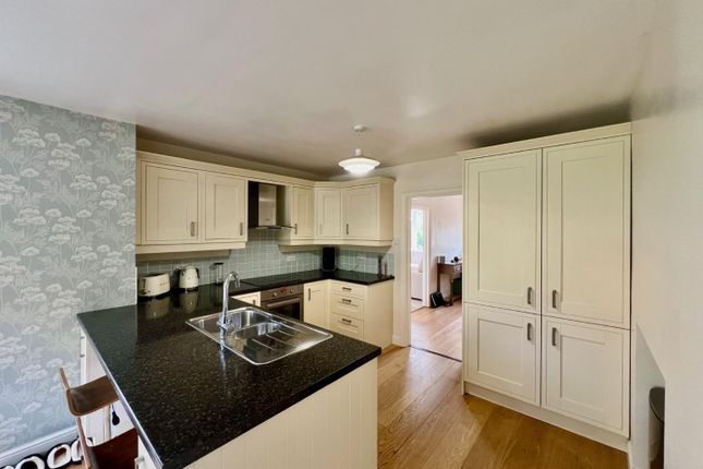 6, Woodend Lane, Cam photo 3