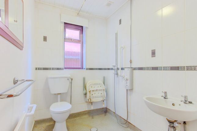 43, Parsonage Chase, Sheerness photo 3