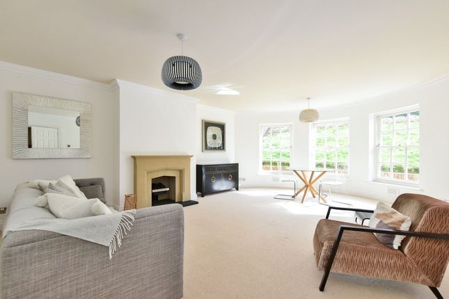 Flat for sale in Nashdom Lane Burnham, Buckinghamshire