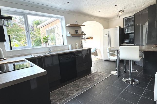 48, Congreve Road, Ipswich photo 4