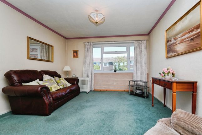 76, Curlew Road, Gloucester photo 4
