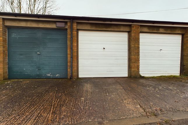 Thumbnail Parking/garage to rent in Chartwell Road, Hereford