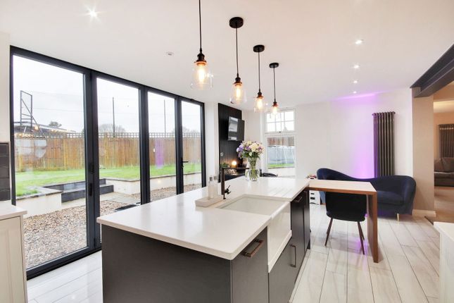 4, Grenville Close, Gravesend photo 3