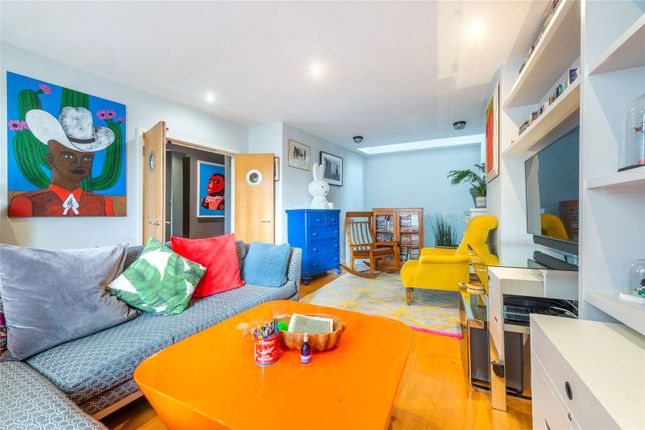 Thumbnail Terraced house for sale in Wakeham Street, Canonbury