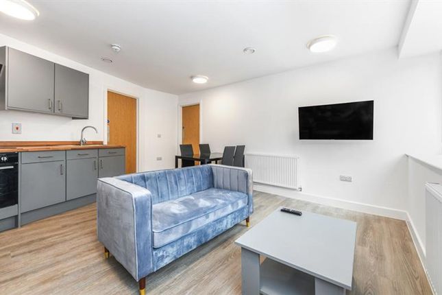 Room 2 Apt. 1 8a King Street, Nottingham photo 2
