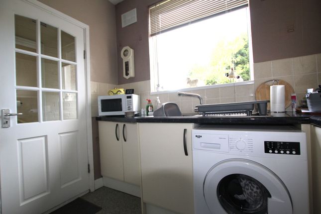 173 Wordsworth Avenue, Sheffield photo 4
