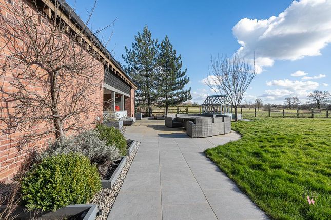 Pinnacle House, Coole Lane, Nantwich photo 4
