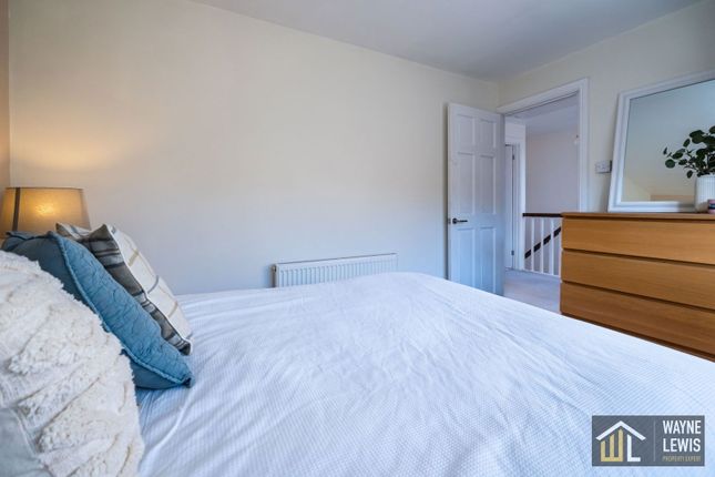 20, Ty Rhiw, Cardiff photo 4