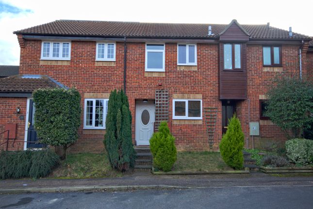 Thumbnail Terraced house to rent in Watermead, Bar Hill, Cambridge