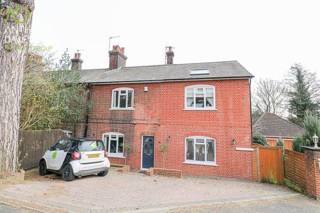 Thumbnail Cottage for sale in New Station Cottages, Station Road, Broxbourne
